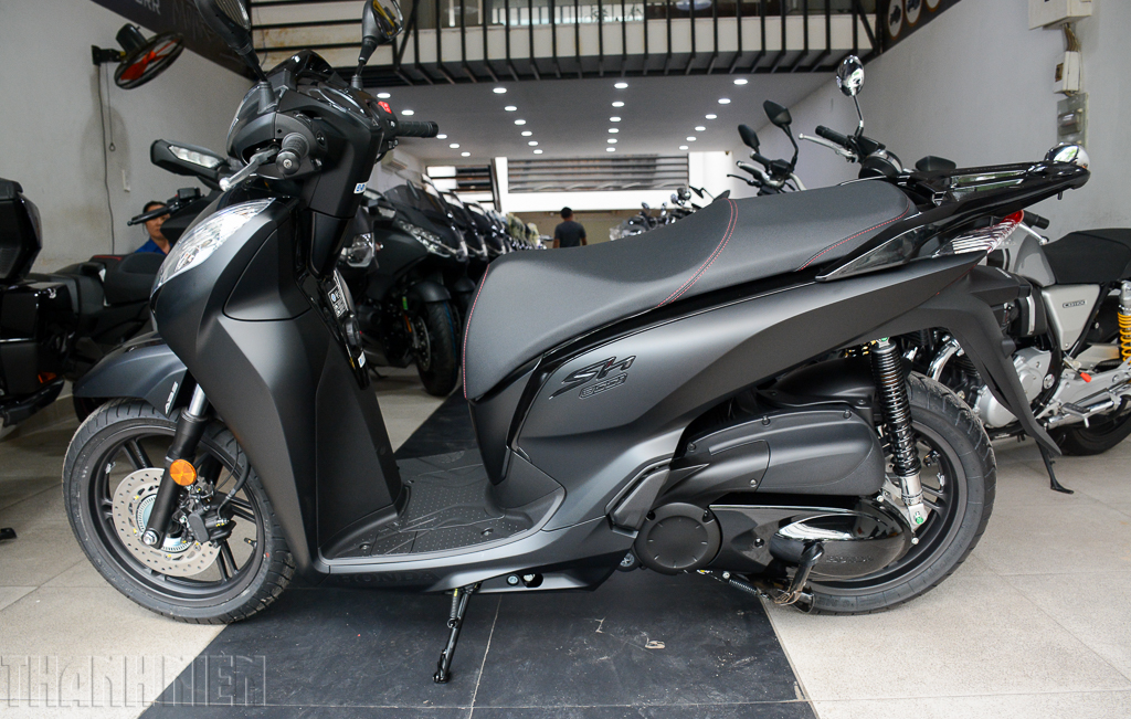 Honda SH300i Ý màu đen toàn thân Total Black Edition sắp về Việt Nam   Motosaigon